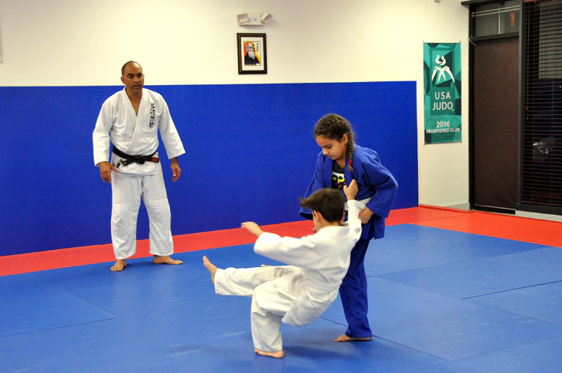 Projection children - A. Kolychkine Judo Foundation